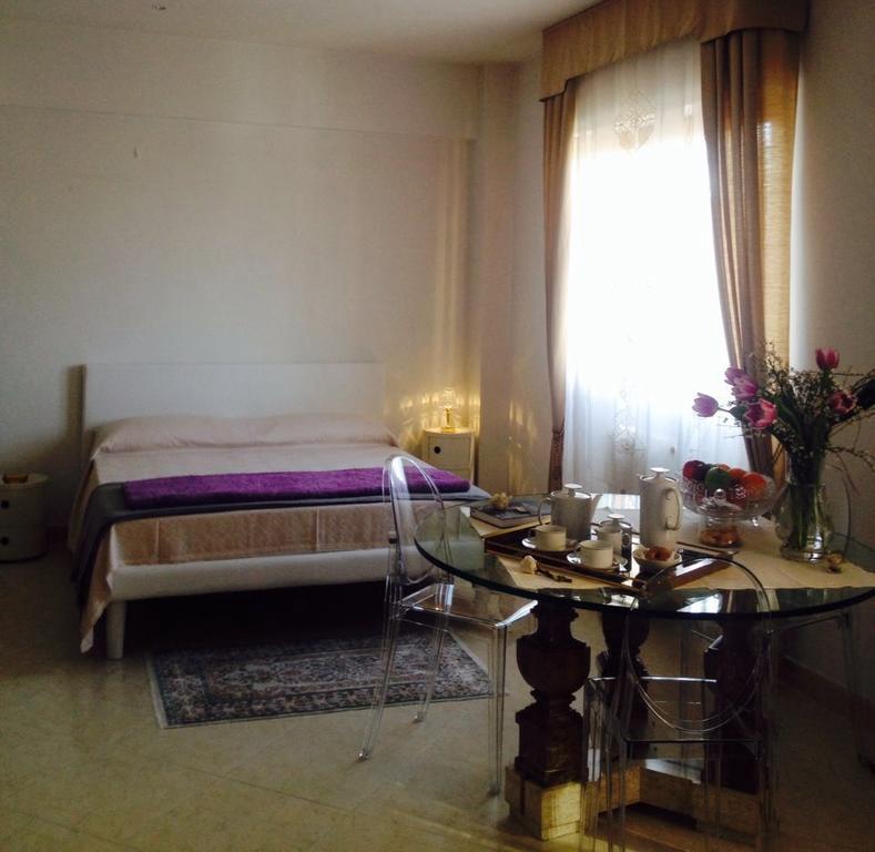 L'Attico Del Centro Bed & Breakfast Matera Dış mekan fotoğraf
